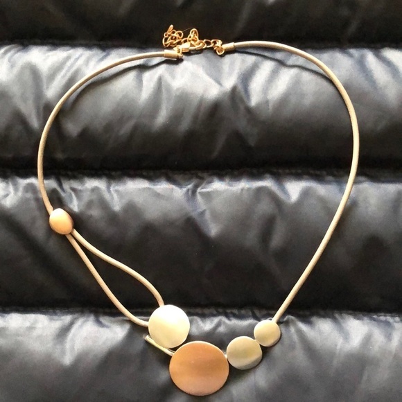 Adjustable necklace - Picture 1 of 4